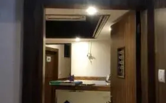 Hotel Golden City