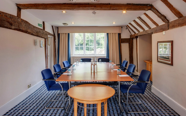 Holiday Inn Ashford Central by IHG