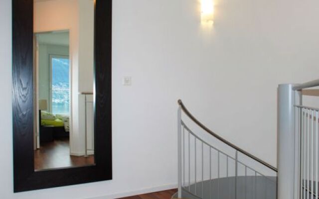 Vista Lago Maggiore 1.floor left