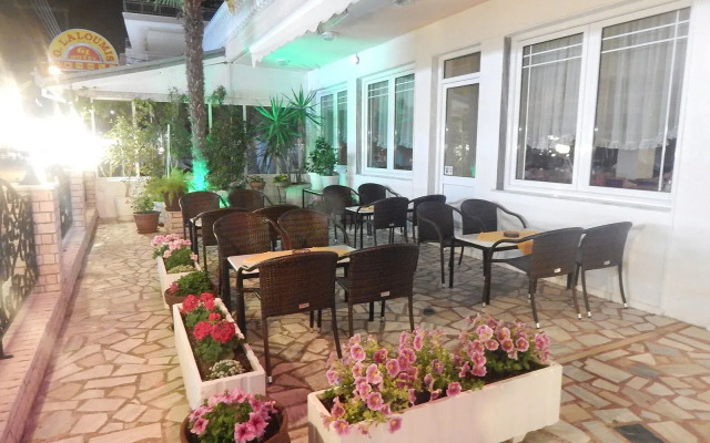 Gold Stern Hotel