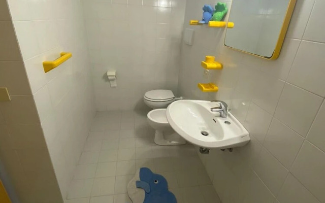 Bilo for 2 pax closed to the beach