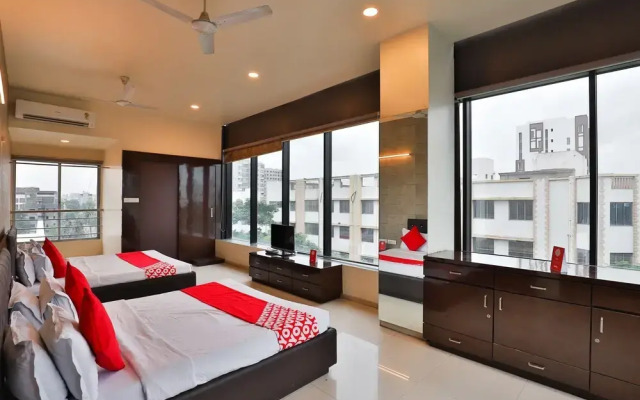 OYO 17263 Marigold Banquets And Rooms