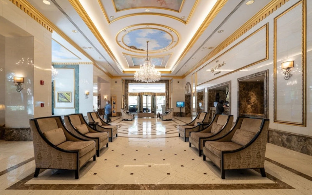 Oahu Royal Garden At Waikiki 2010 Condo