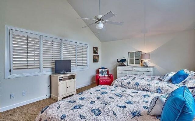 Villa 43 by RedAwning