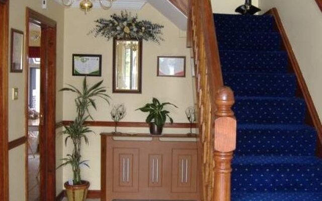 Riverwalk House B&B
