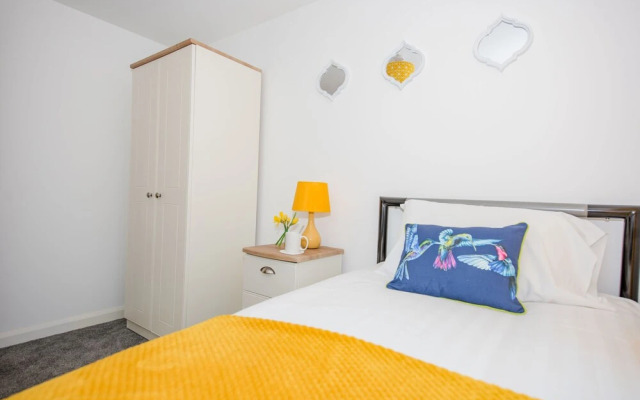 KVM - Sunshine Apartment