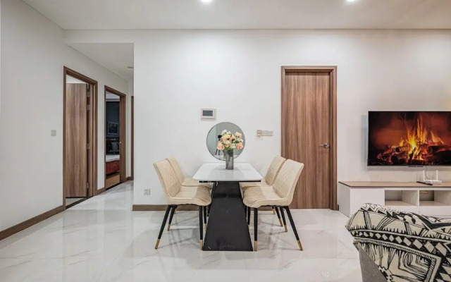 SUNWAH PEARL Premier Residence