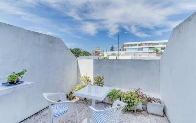 Apartamento con patio interior - Puerto Alerces