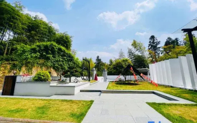 Zhulin Tingyu Meisu (Moganshan Xiantan Scenic Area Shop)