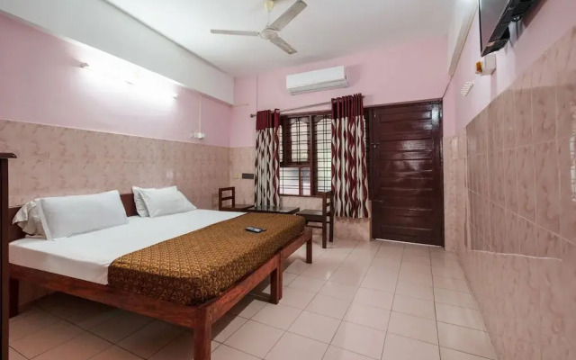 Sangamam Tourist Home By Oyo Rooms