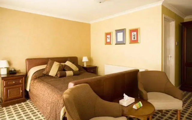 The Raven Hotel by Greene King Inns