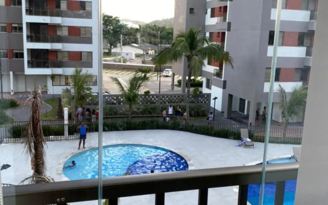 Apartamento em condominio praia clube