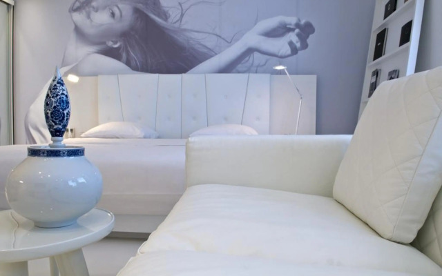 B-aparthotel Regent