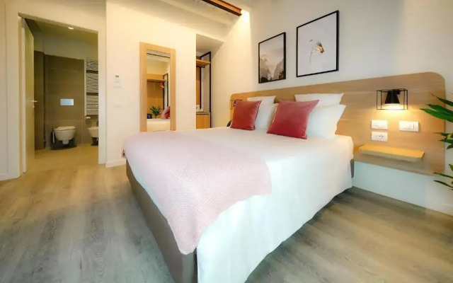 Bergamo Inn 15