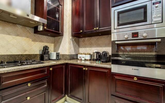 Traditional Meets Modern in Downtown