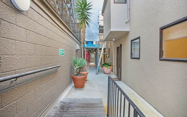 Parnell Vista 2BR Apartment with Seaview