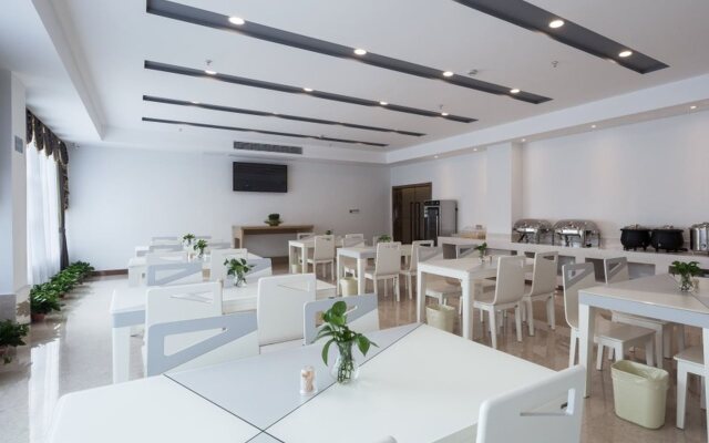 GreenTree Inn Changzhou Zhongwu Avenue Jiangsu University of Techonology Express Hotel