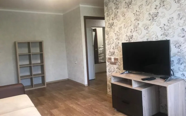 Апартаменты Пять Звезд Сквер Металлургов