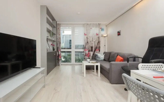 City Center Apartment by Renters