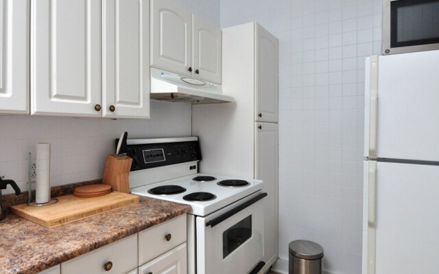 Artistic 1BR in Trendy Plateau by Namastay
