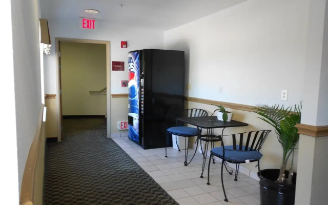 Best Western Roanoke Inn & Suites