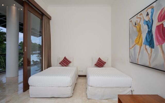 Villa Istana Putih by Maheswara