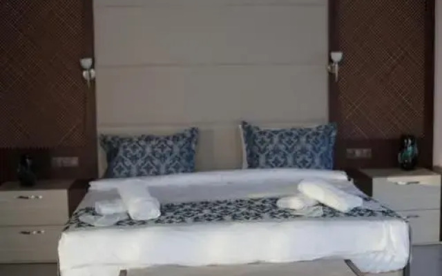 Liko Suite Hotel