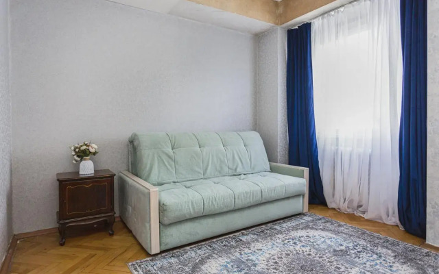 Moment House (Момент Хаус) бульвар Славянский 3