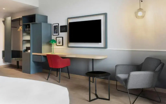 The Passenger, a Tribute Portfolio Hotel