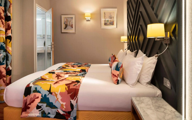 Hotel Des Arts Paris Montmartre