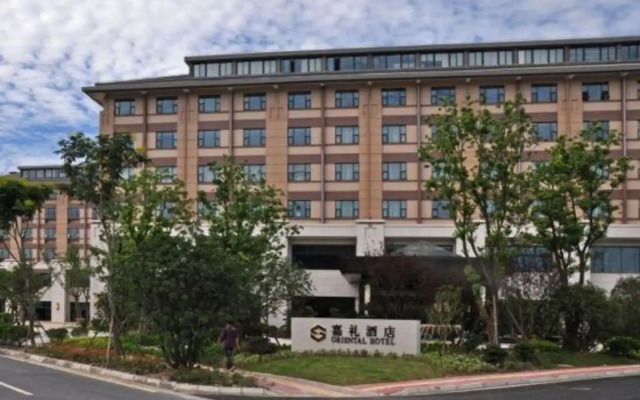 Oriental Hotel