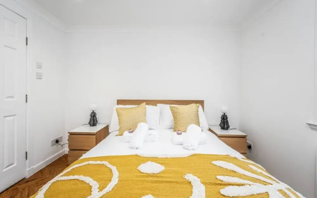 Luxury 2bed 2bath-ground Floor-free Parking