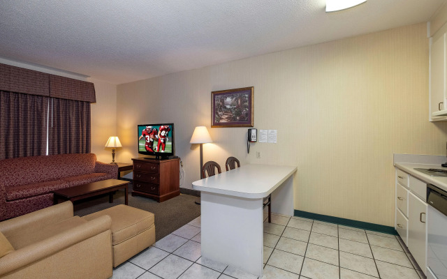 Red Roof Inn Dothan