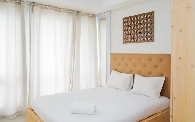 Cozy and Minimalist Studio Altiz Bintaro Plaza Apartment