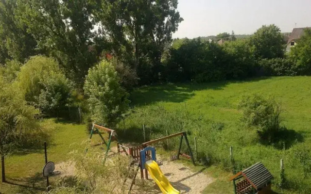 Fehér Liliom Vendégház