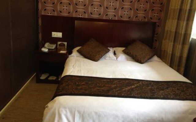 Junhong Business Hotel