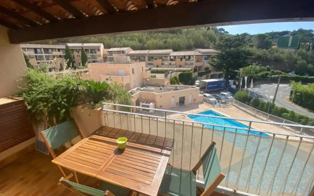 Golfe St Tropez Magique T2 duplex vue mer piscine, garage