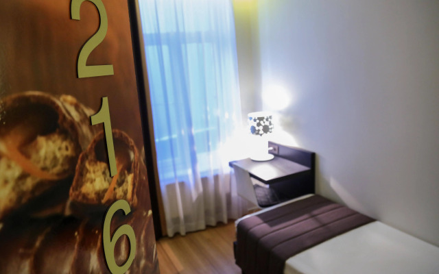Craves Hotel