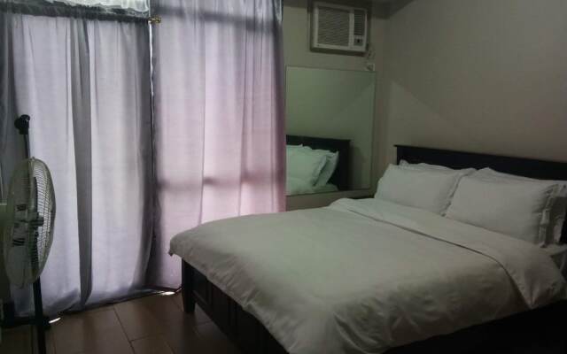 Cubao ManhattanHeights Unit 4Q Tower D