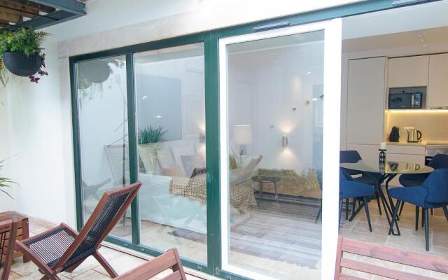 Santos Stylish Cozy Apt – AC_Green Terrace