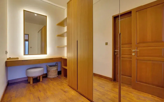 Villa Taman Seminyak Suite 01