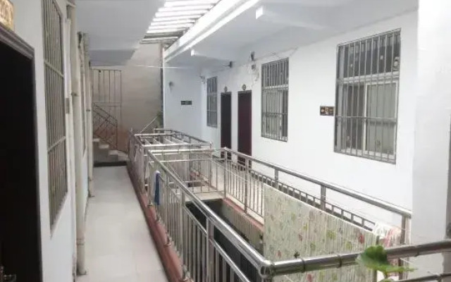 Youjian Inn (Xuchang Jinhui Plaza)