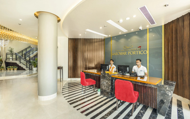 The Vaishnodevi Sarovar Portico