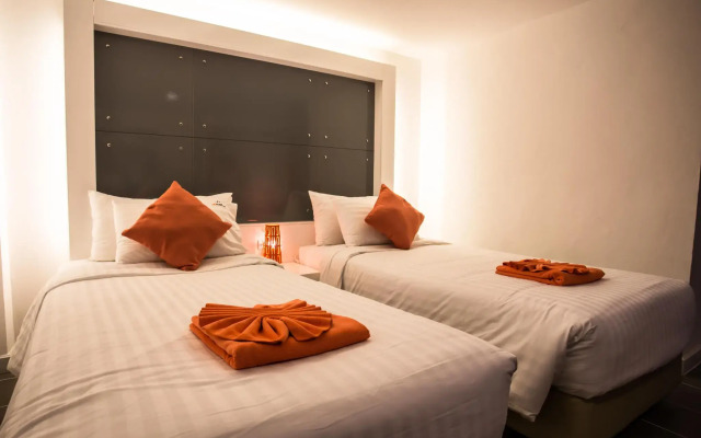 Original Orange Hotel