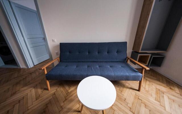 Central Luxury 4A