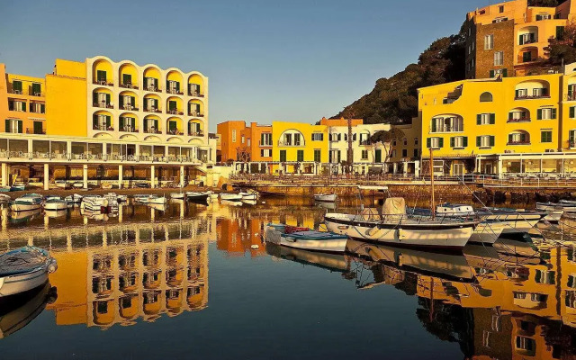 Hotel La Reginella Resort & Spa