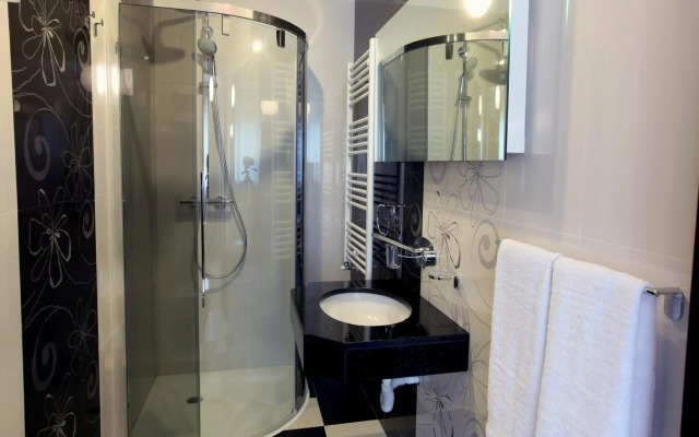 Ambiance Hotel