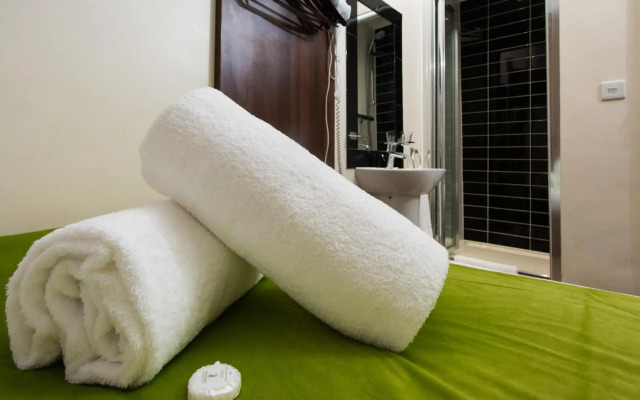Marble Arch Inn Hotel