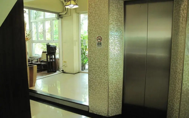 Grand View Condominia