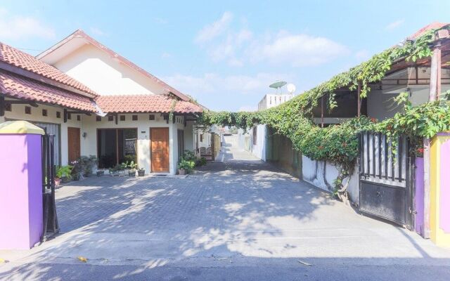 Oyo 1680 Dahlia Guesthouse